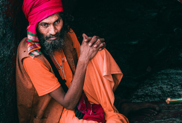 ษ – ฤๅษี hermit